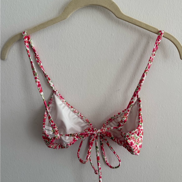 Heavy Manners White with Pink Floral Bikini Top - Picture 2 of 3